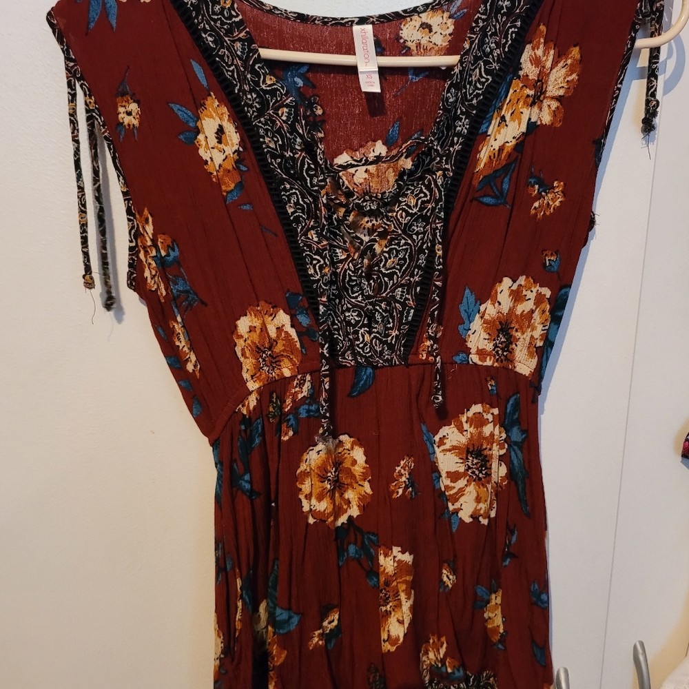 Burgundy yellow/orange tied dront romper from Target, only worn once. SZ XS - Picture 2 of 3